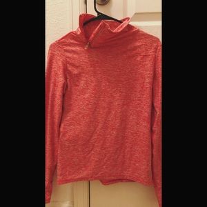 women’s running jacket